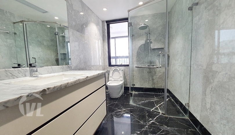Modern 3 beds serviced apartment in Hoan Kiem area Hanoi city