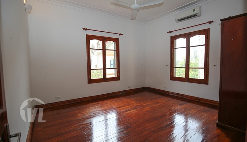 Swimming pool house in Tay Ho close to the West Lake of Hanoi