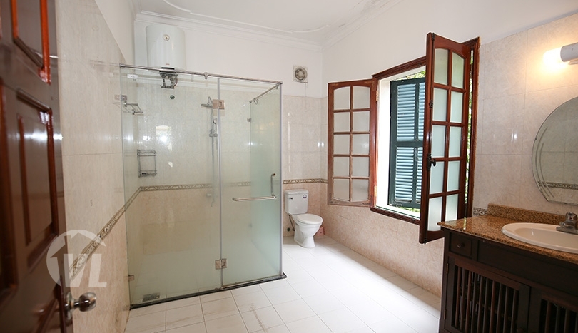 Swimming pool house in Tay Ho close to the West Lake of Hanoi