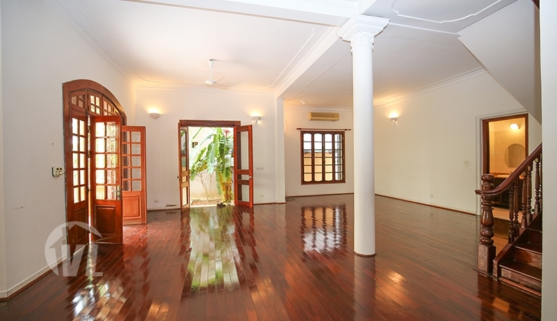 Swimming pool house in Tay Ho close to the West Lake of Hanoi