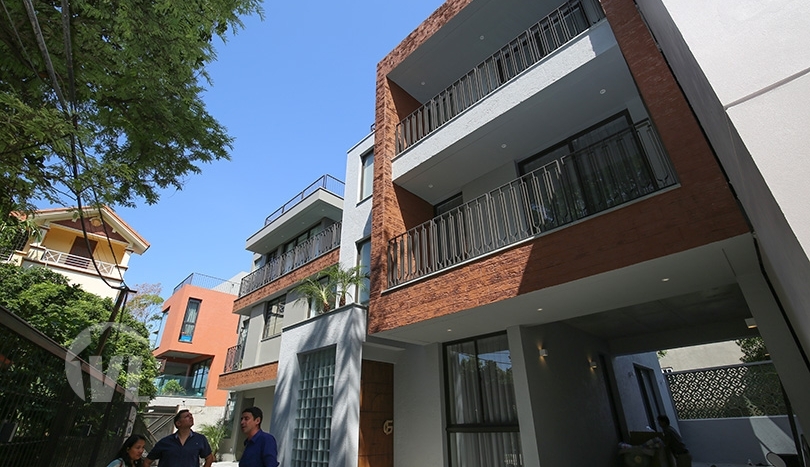 Top quality 4 bedroom furnished house to rent in Long Bien