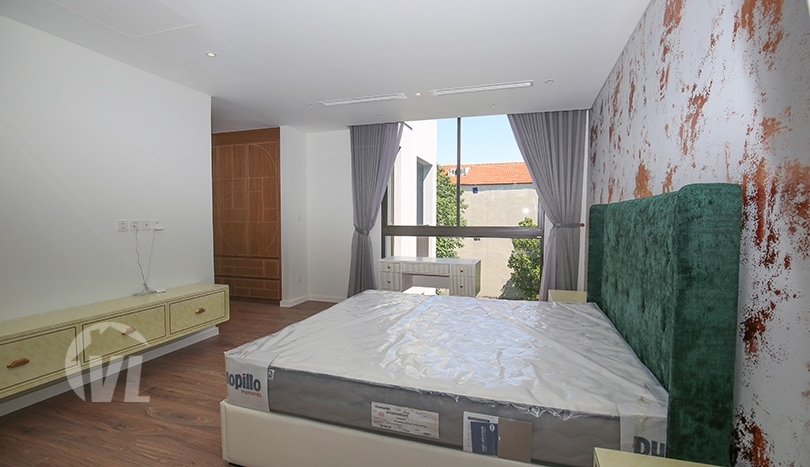 Top quality 4 bedroom furnished house to rent in Long Bien