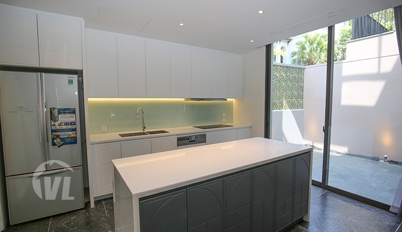 Top quality 4 bedroom furnished house to rent in Long Bien