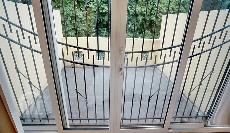 Unique triplex to rent in Hanoi right on Hoan Kiem lake