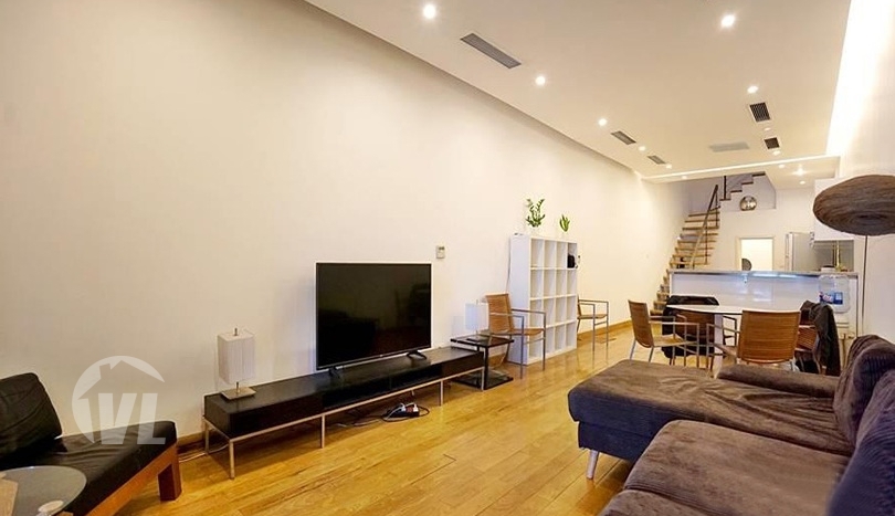 Unique triplex to rent in Hanoi right on Hoan Kiem lake