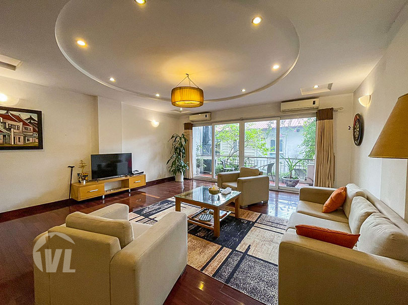 222 Stylish one bedroom apartment for rent on To Ngoc Van