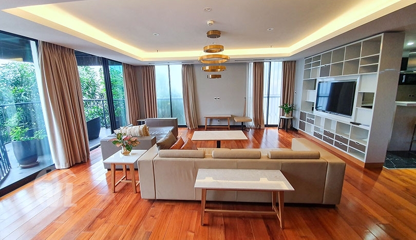 220 sq m 3 beds apartment to rent in Hoan Kiem district Hanoi