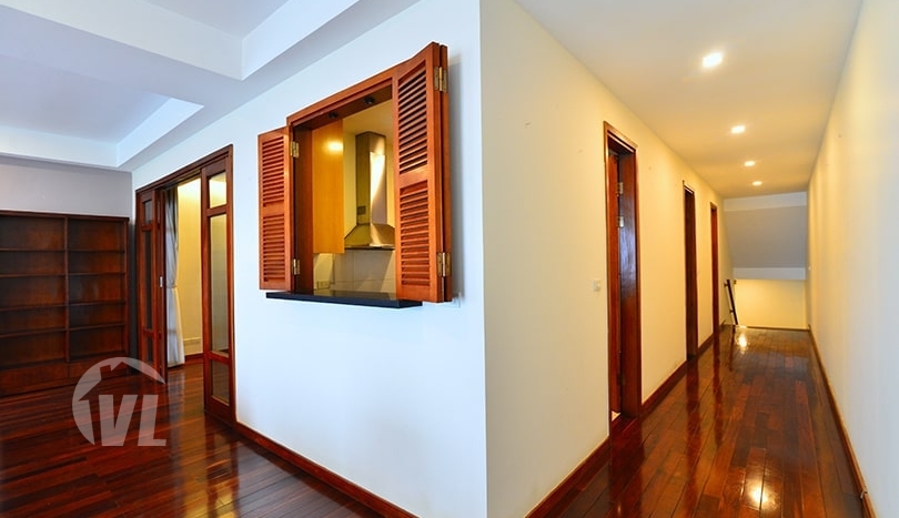 3 beds duplex to rent in Hanoi with West Lake view
