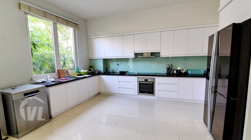 4 bedroom furnished Vinhomes Riverside house with garden on a lake