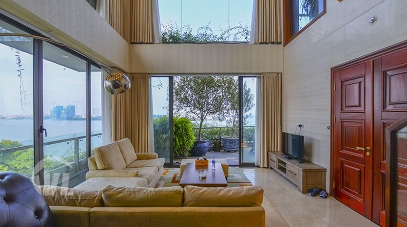 Amazing 200 sq m 2 beds penthouse with terrace in Tay Ho