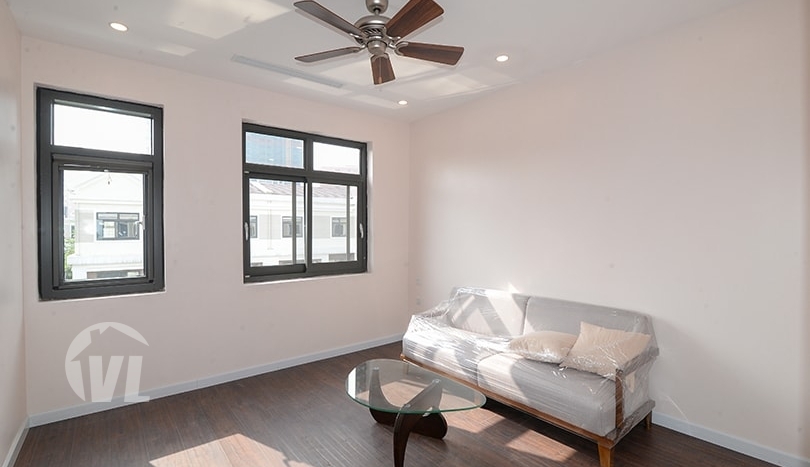 Amazing 4 bedroom house to lease in Starlake complex in Hanoi