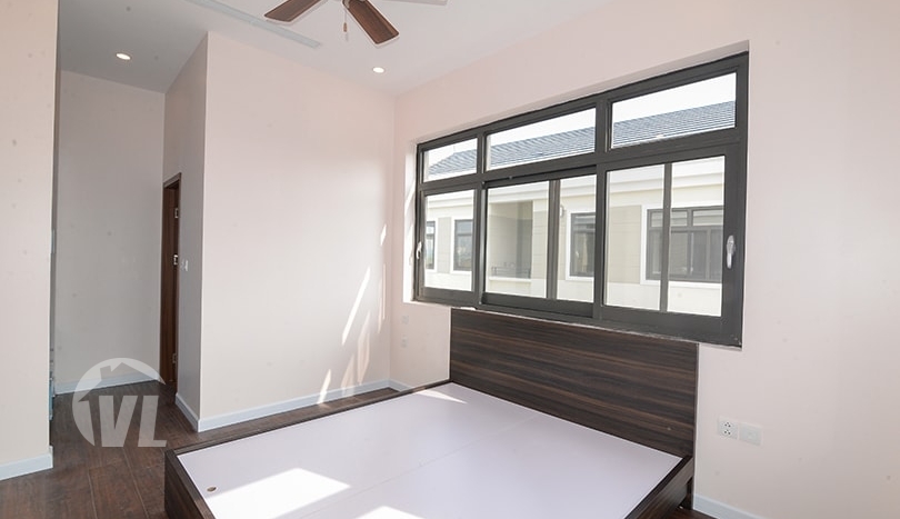 Amazing 4 bedroom house to lease in Starlake complex in Hanoi