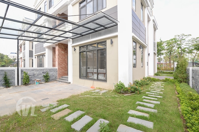 333 Amazing 4 bedroom house to lease in Starlake complex in Hanoi