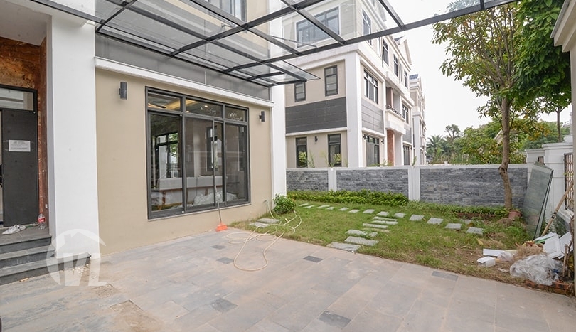 Amazing 4 bedroom house to lease in Starlake complex in Hanoi