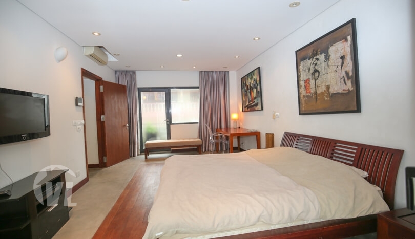 Ambassador swimming pool villa to rent in Long Bien area Hanoi