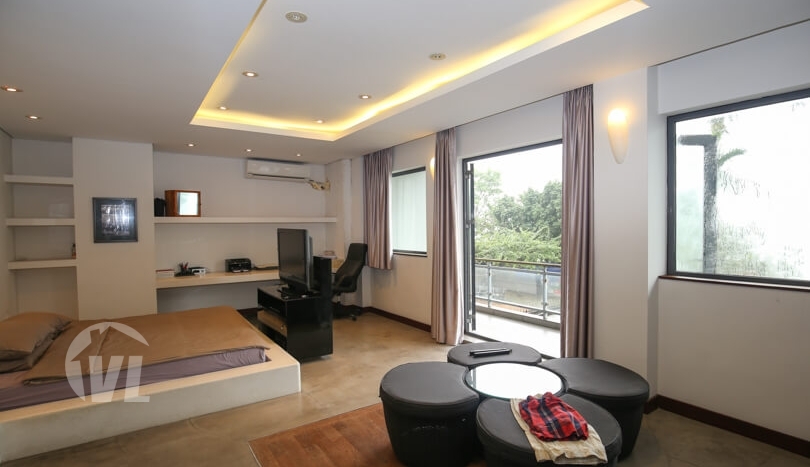 Ambassador swimming pool villa to rent in Long Bien area Hanoi