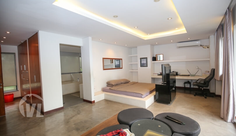 Ambassador swimming pool villa to rent in Long Bien area Hanoi