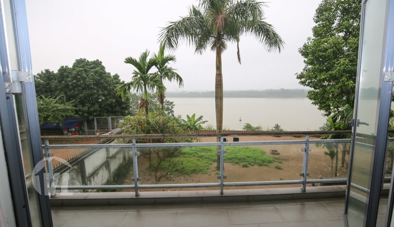 Ambassador swimming pool villa to rent in Long Bien area Hanoi
