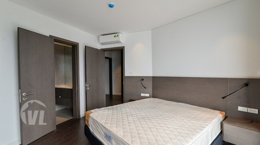 Brand new lake view 2 beds apartment in Truc Bach