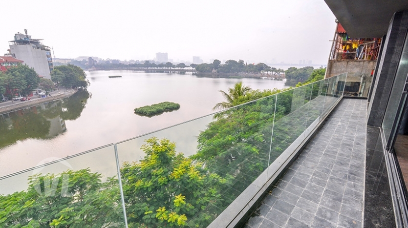 Brand new lake view 2 beds apartment in Truc Bach