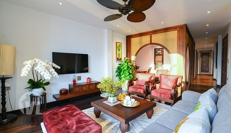 Cozy and charming 2+ bedrooms apartment in Tay Ho