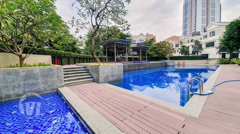 Detached villa to let in Vinhomes Starlake in Hanoi