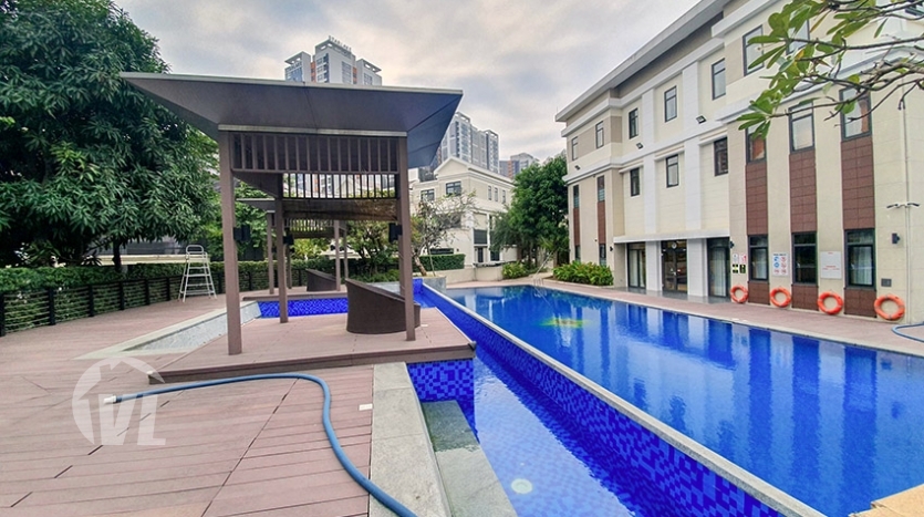 Detached villa to let in Vinhomes Starlake in Hanoi