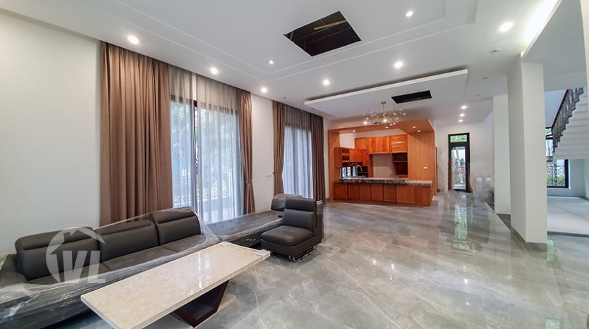 Detached villa to let in Vinhomes Starlake in Hanoi