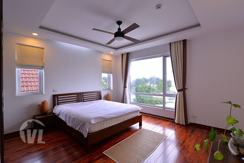 333 Fully Serviced Apartment in Tay Ho, 4 Bedroom Apartment