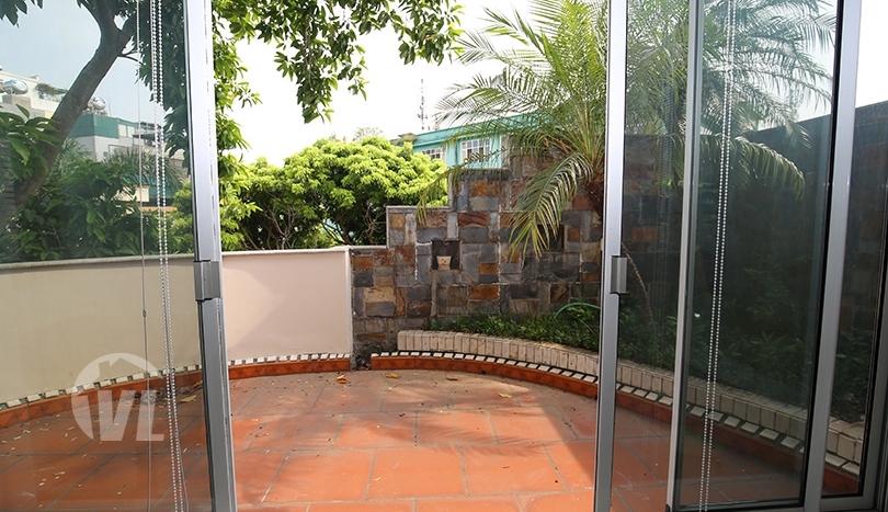 Furnished house with swimming pool in Long Bien close to LFAY Hanoi