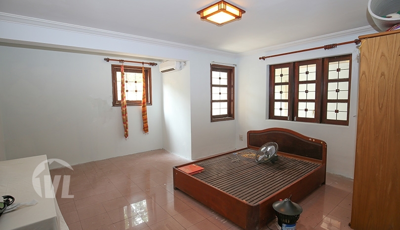 Furnished house with swimming pool in Long Bien close to LFAY Hanoi