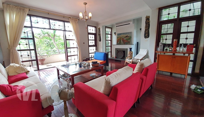 Furnished house with swimming pool in Long Bien close to LFAY Hanoi