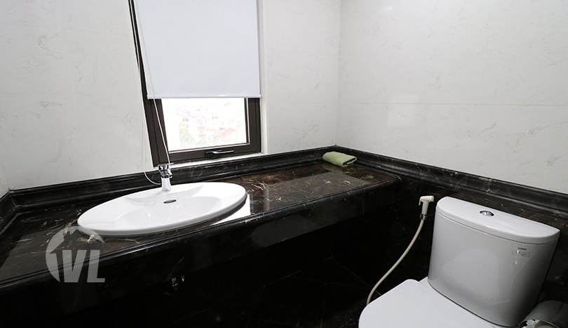 Furnished penthouse to rent in Hanoi Center with private terrace