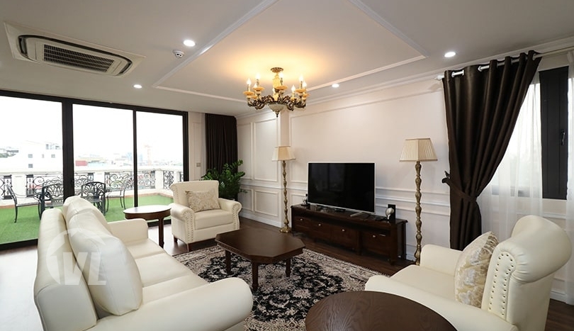 Furnished penthouse to rent in Hanoi Center with private terrace