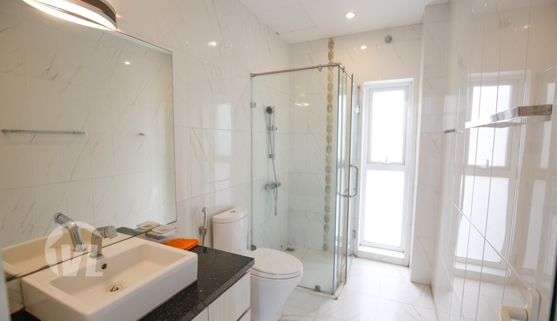 Gorgeous furnished 3 bedroom house to lease in Tay Ho district Hanoi