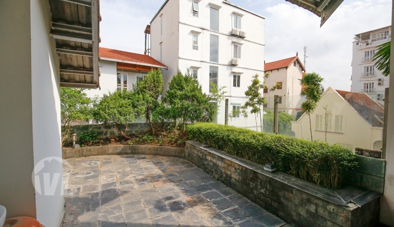 Gorgeous furnished 3 bedroom house to lease in Tay Ho district Hanoi