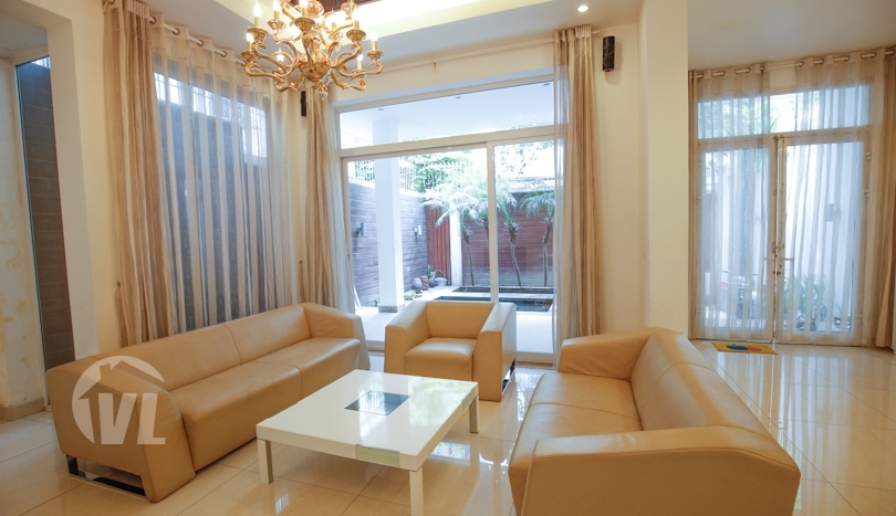Gorgeous furnished 3 bedroom house to lease in Tay Ho district Hanoi
