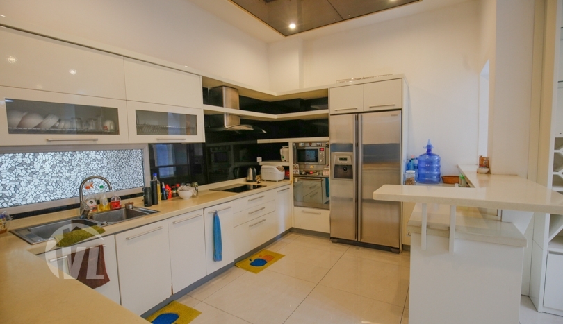 Gorgeous furnished 3 bedroom house to lease in Tay Ho district Hanoi