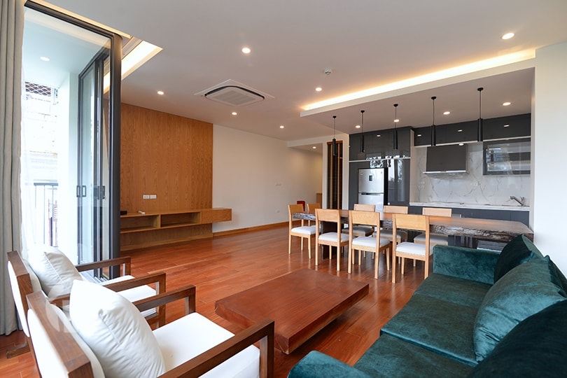 222 High standard apartment in Tay Ho, 2 bedrooms with good services