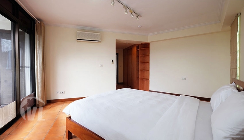 Lake view large 2 bedrooms apartment with terrace in Truc Bach