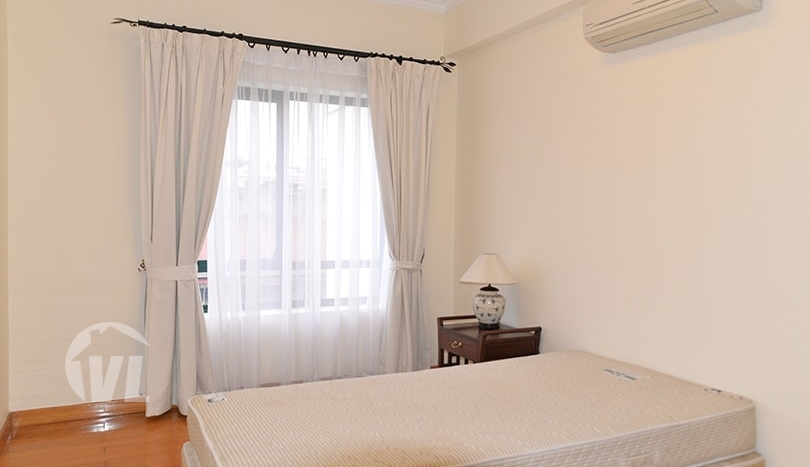 Large 4 bed duplex serviced apartment to rent in Hoan Kiem