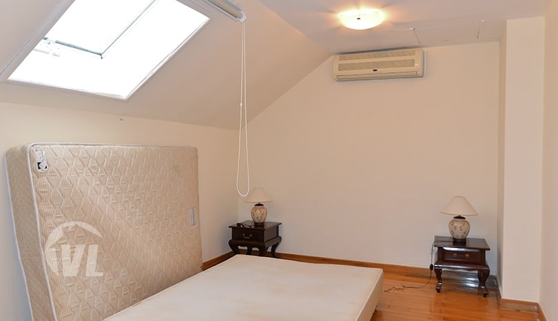 Large 4 bed duplex serviced apartment to rent in Hoan Kiem