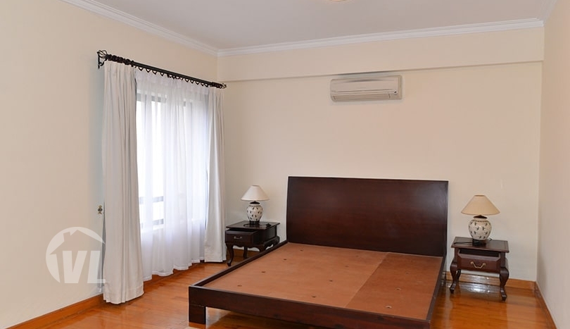Large 4 bed duplex serviced apartment to rent in Hoan Kiem