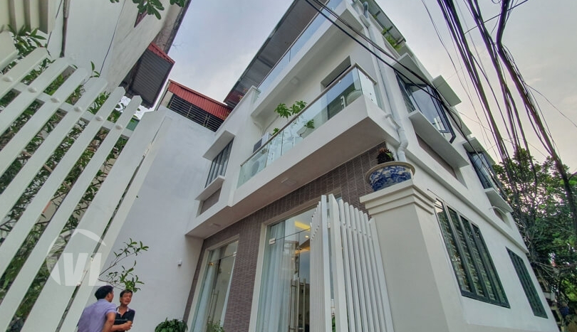 New furnished house in Long Bien next to French international School