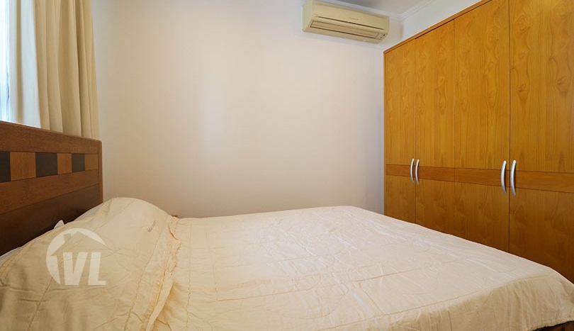 Serviced apartment in Tay Ho to lease with swimming pool and fitness