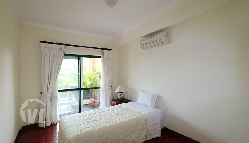 Spacious 3 beds serviced apartment to lease in Hoan Kiem Hanoi