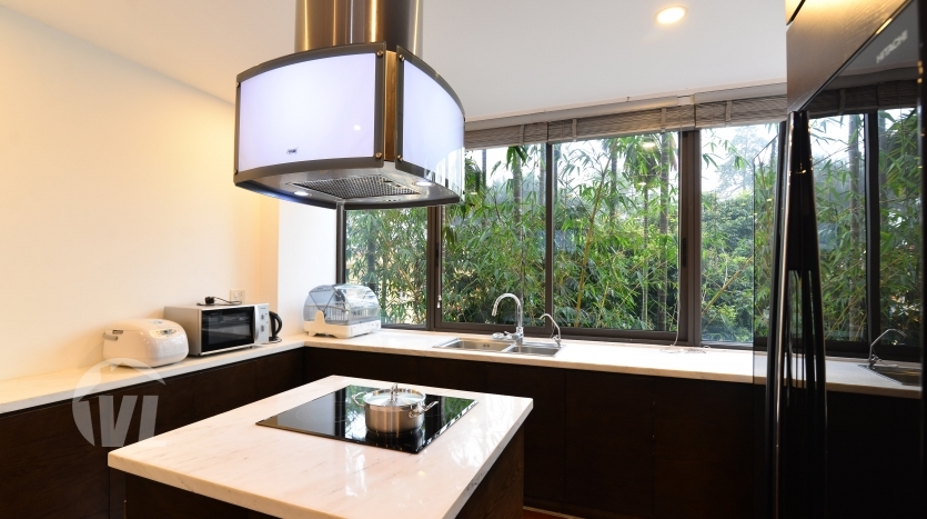 Large 4 bedrooms apartment to rent in Tay Ho with open view