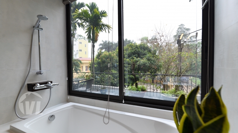 Large 4 bedrooms apartment to rent in Tay Ho with open view