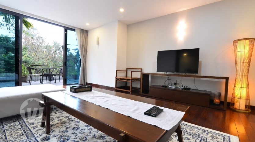 Large 4 bedrooms apartment to rent in Tay Ho with open view