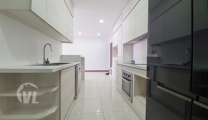 3 beds apartment with open view in Ngoai Giao Doan